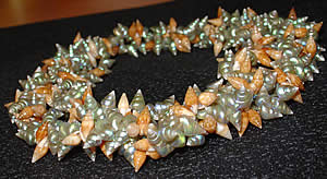 Shell necklace by Lola Greeno